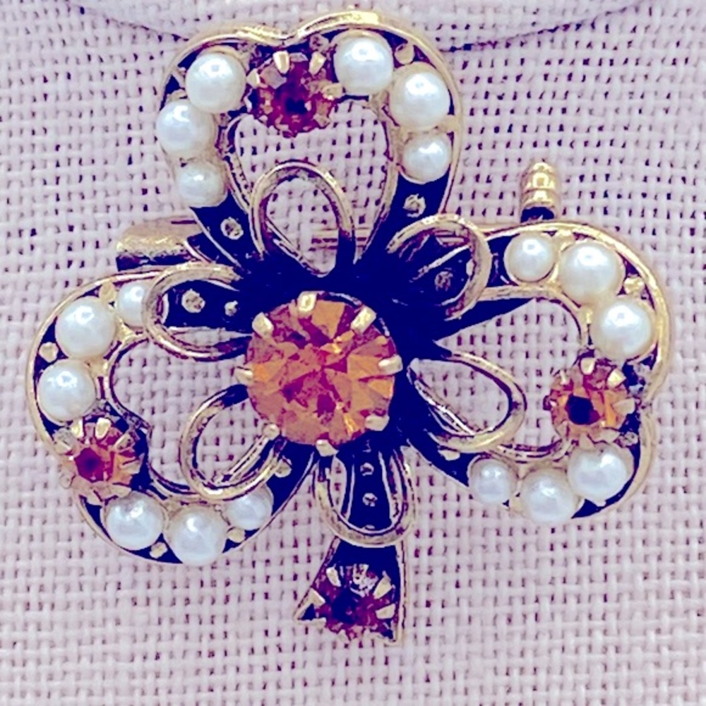Signed Vintage CORO Gold Tone Clover Leaf, Faux Pearl & Amber Rhinestone Brooch